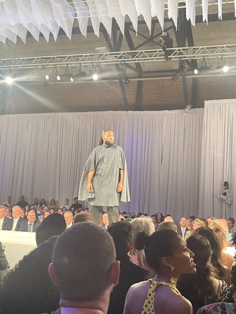 A look by designer Jayson Streets; photo © 2025 Manic Metallic