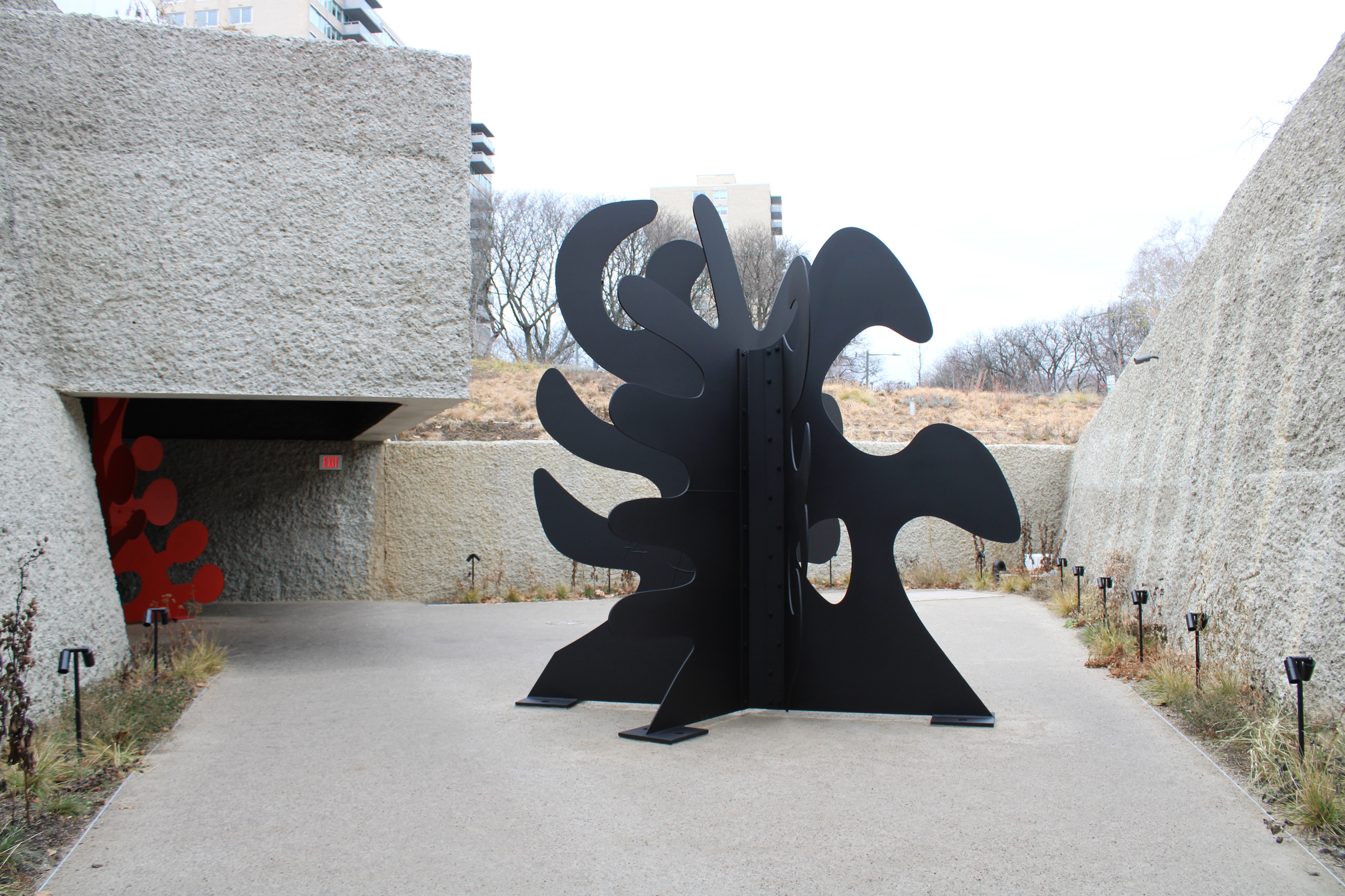 Alexander Calder, “Tripes”, 1974; photo © 2026 Manic Metallic