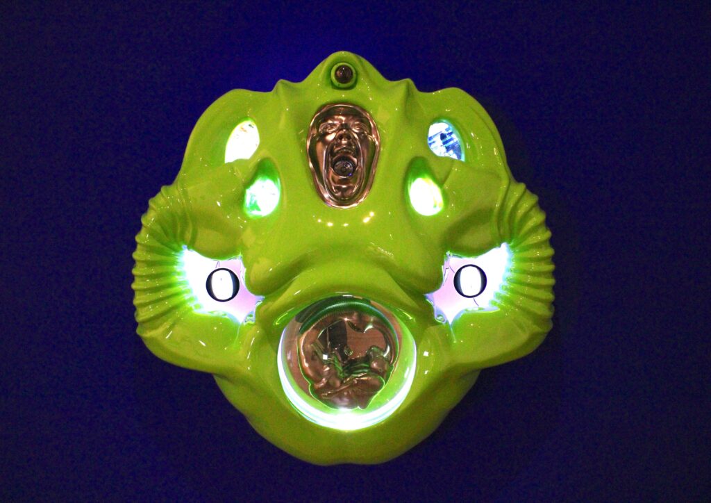 Gabriela Ruiz — "Homo Machina", 2026; photo © 2026 Manic Metallic