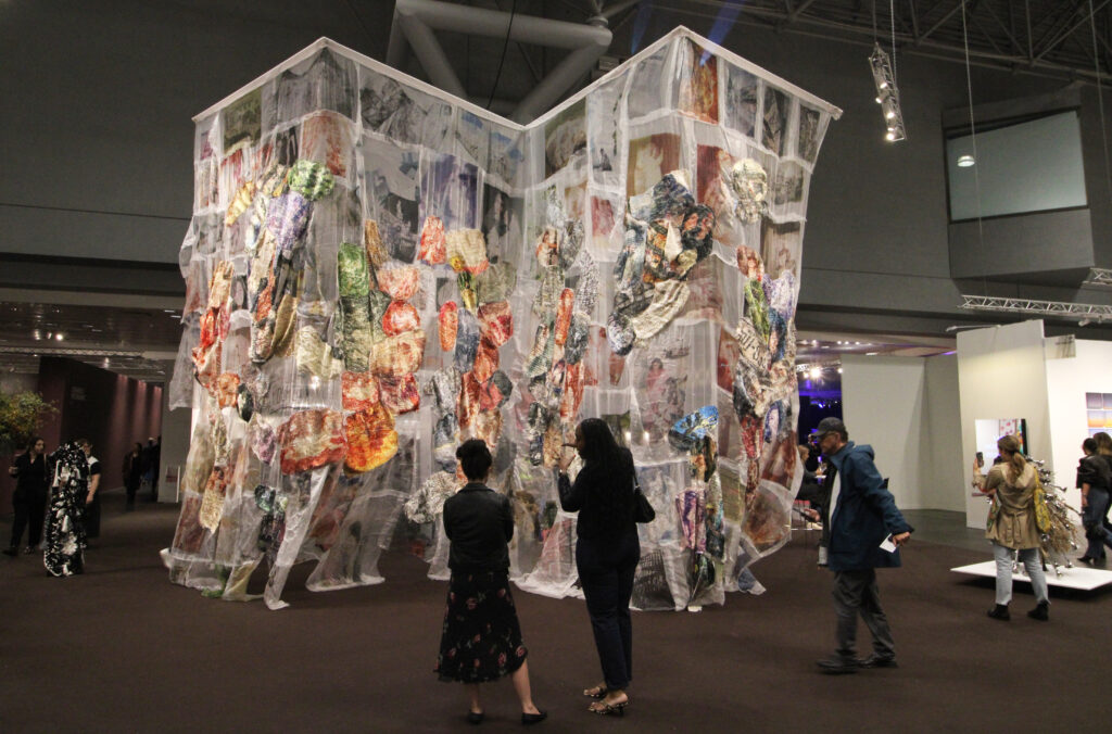 From The Armory Show's VIP Press Preview Day on 9/26/2026; © 2026 Manic Metallic